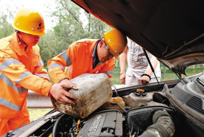 井冈山剑阁道路救援